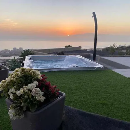 Infinity. Vistas, Wiffi Y Jacuzzi Адехе
